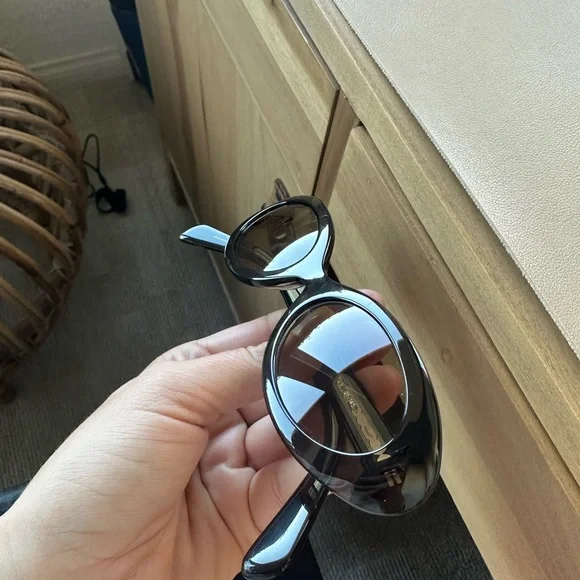 The Row x Eyevan ELLA sunglasses in grey - Picture 6 of 8